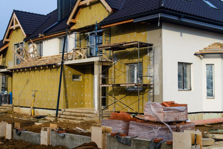 Rénovation énergétique à Toulon, quelles aides financières obtenir ?