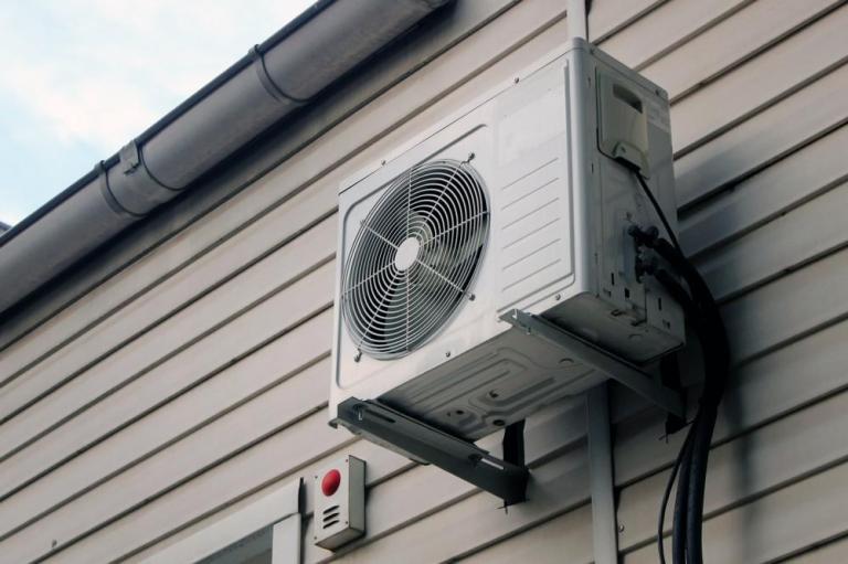Nos conseils pour une installation de climatisation réussie à Toulon